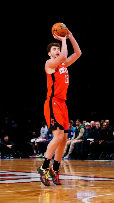 篮网主场大胜火箭 - Screenshot 1