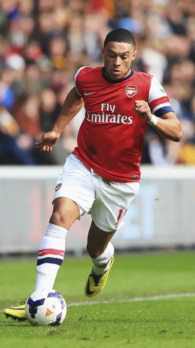 中场多面手张伯伦