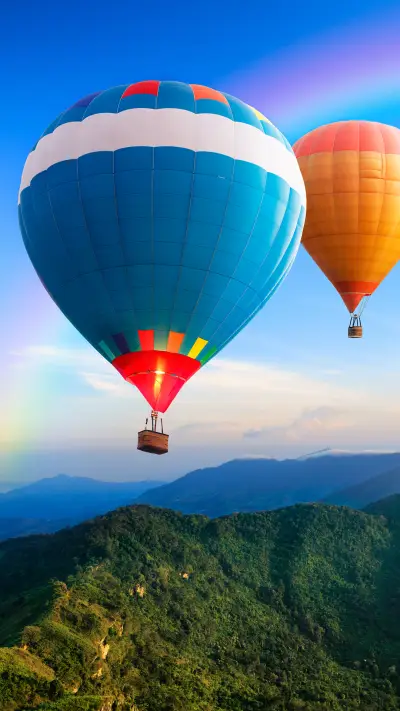 乘坐热气球去旅行