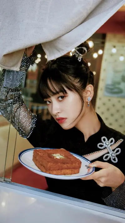 沈月携新剧强势回归