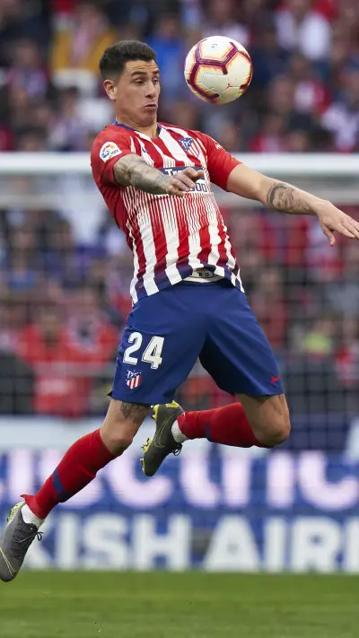 禁区铁卫吉梅内斯