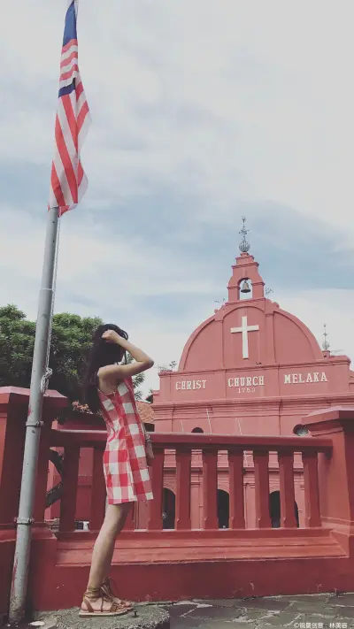 红色建筑-锐景创意