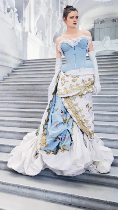 用时装造梦的可能