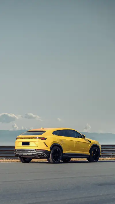 穿SUV外衣的超跑