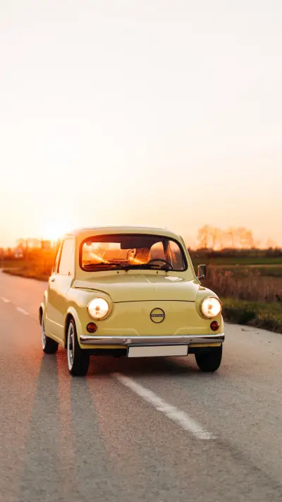 简约时尚汽车-锐景创意