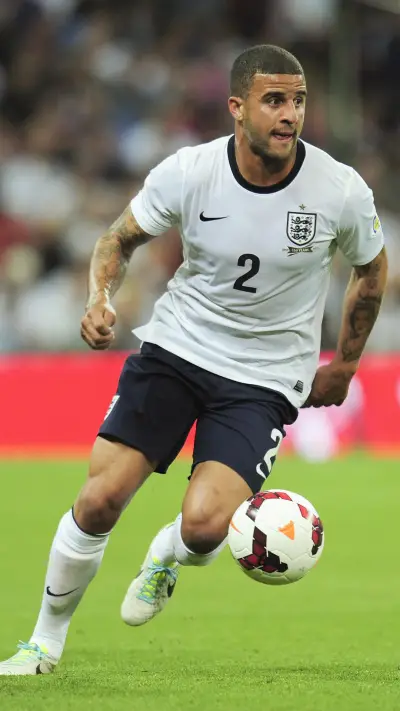 后防大将沃克 - Screenshot 1